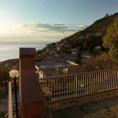 아파트 In Con Terrazza Vista Mare - Pet Friendly *