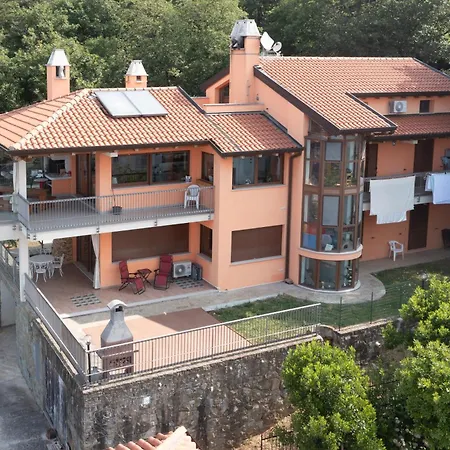 شقة In Con Terrazza Vista Mare - Pet Friendly